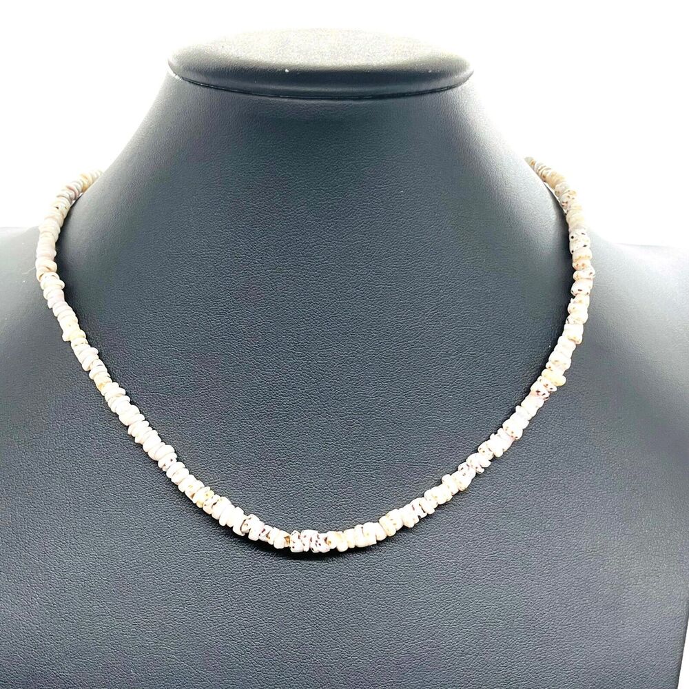 Hilo Hattie Shell Necklace Surfer Chic Unisex Men Women Hawaii NWT Cream 17"
